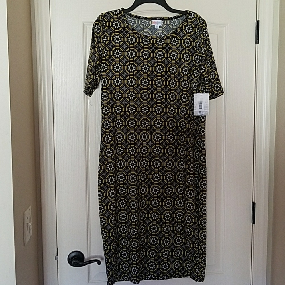 LulaRoe XL Julia Black Yellow White Dress BNWT